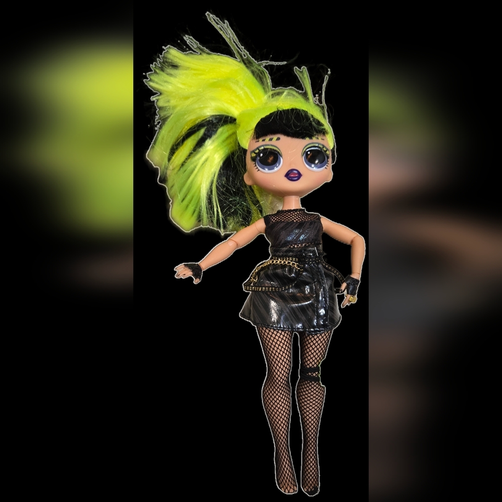 LOL Surprise OMG Remix Rock Bhad Gurl Fashion Doll